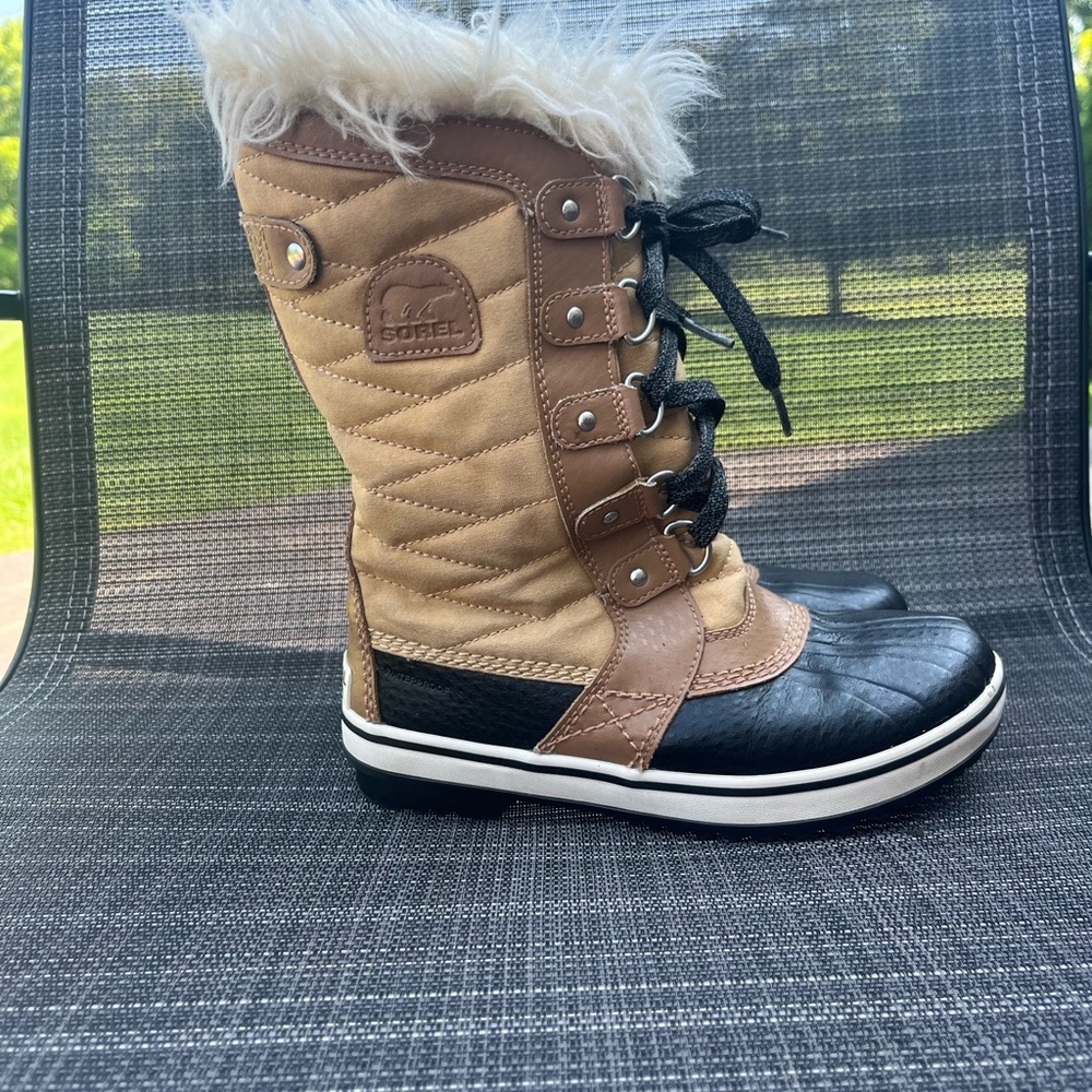 Kids Sorel waterproof boots